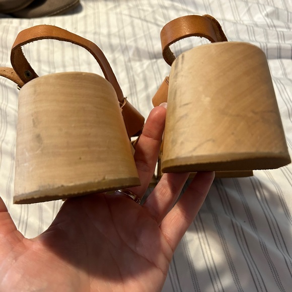 Tan Swedish hasbeen clog meets gladiator sandals, size 9 - Picture 4 of 4